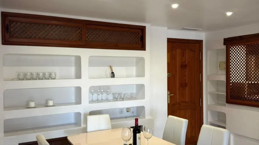 Apartment de 2 chambres à Torrevieja, Espagne No. 671 № 8