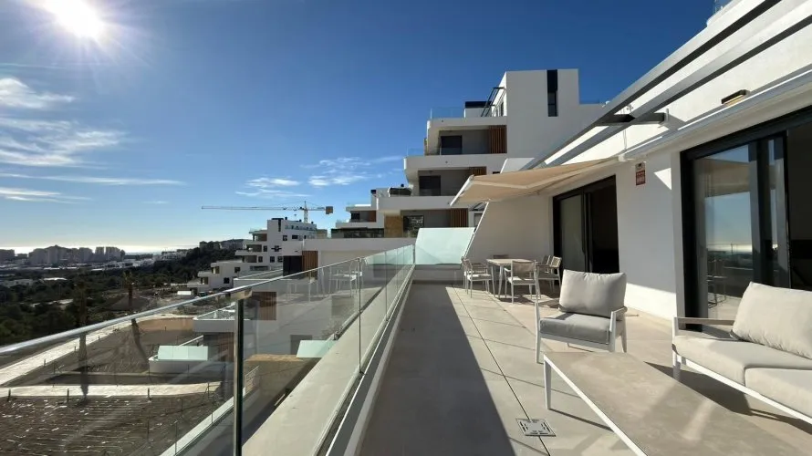 Apartment de 2 chambres à Finestrat, Espagne No. 669 № 23