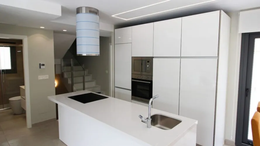 Villa de 4 chambres à Benidorm, Espagne No. 56 № 8