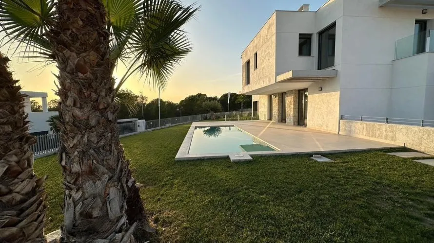 Villa de 4 chambres à Finestrat, Espagne No. 485 № 6