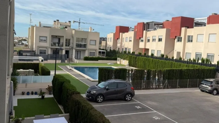 Bungalow de 63m² à Torrevieja, Espagne No. 134 № 21