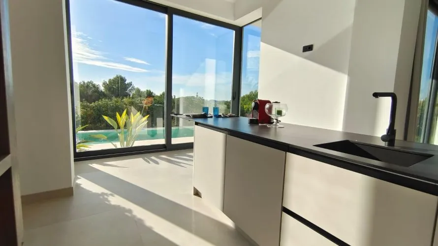 Villa de 4 chambres à Finestrat, Espagne No. 589 № 6