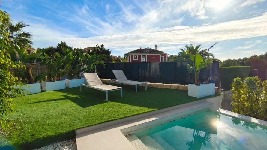 Villa de 4 chambres à Finestrat, Espagne No. 589 № 1