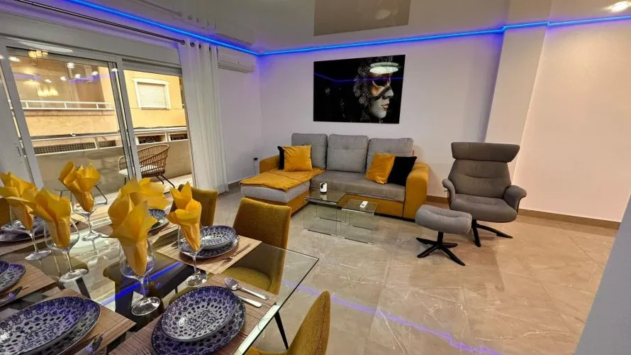 Apartment de 3 chambres à Torrevieja, Espagne No. 323 № 27