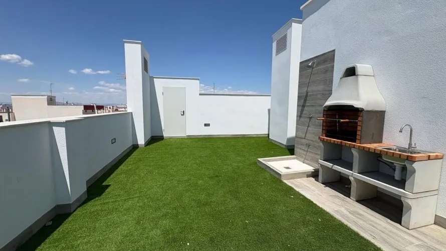 Apartment de 2 chambres à Torrevieja, Espagne No. 99 № 26