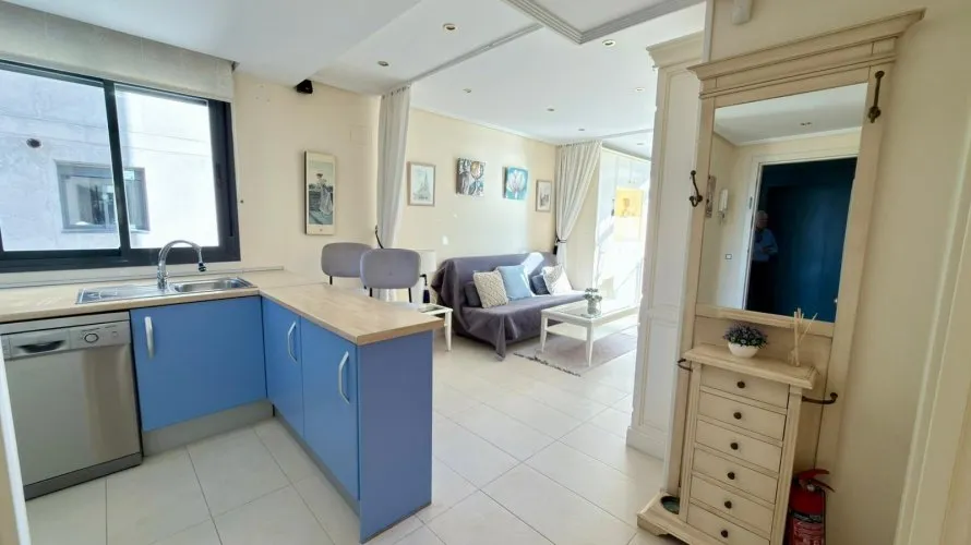 Apartment de 1 chambre à Benidorm, Espagne No. 764 № 2