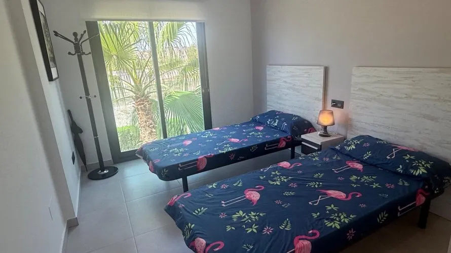 Bungalow de 160m² à Guardamar del Segura, Espagne No. 572 № 22