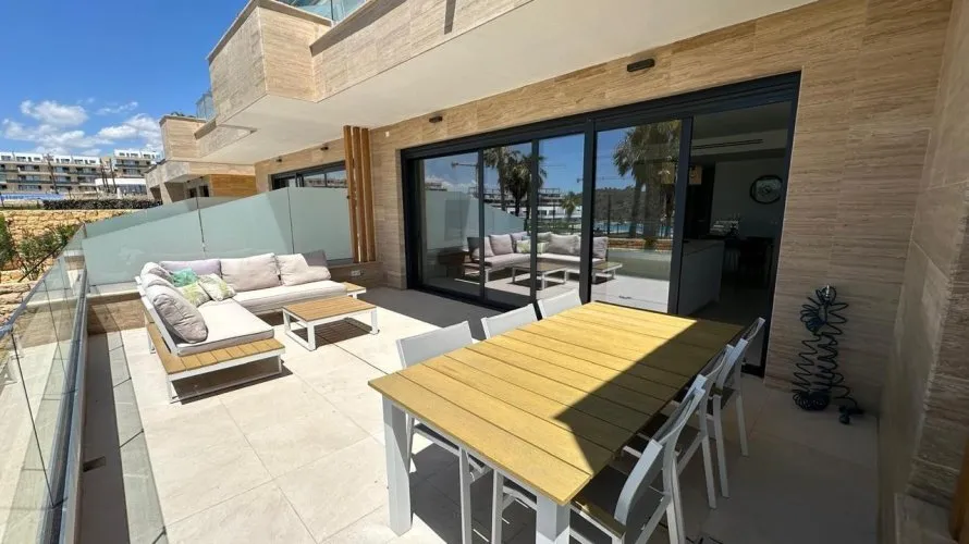 Penthouse de 3 chambres à Finestrat, Espagne No. 479