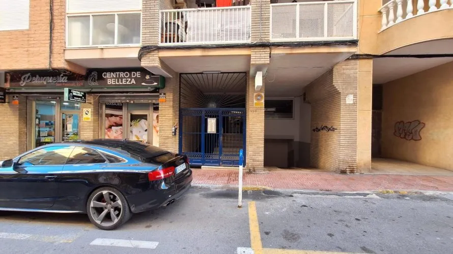 Penthouse de 2 chambres à Torrevieja, Espagne No. 187