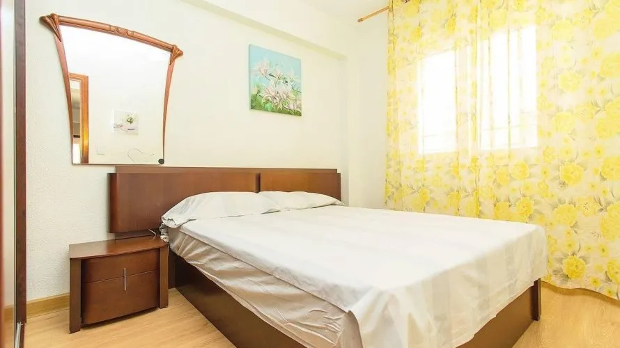 Apartment de 3 chambres à Torrevieja, Espagne No. 212 № 11