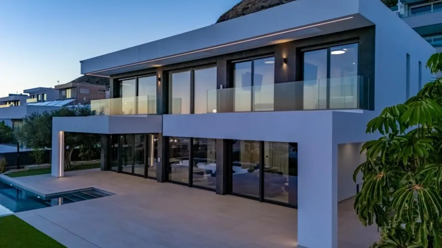 Villa de 7 chambres à Finestrat, Espagne No. 496 № 1