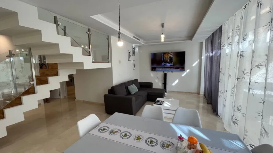 Apartment de 3 chambres à Villajoyosa, Espagne No. 282 № 1