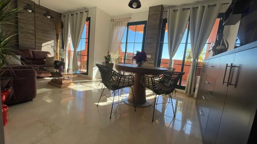 Penthouse de 125m² à Finestrat, Espagne No. 716 № 2
