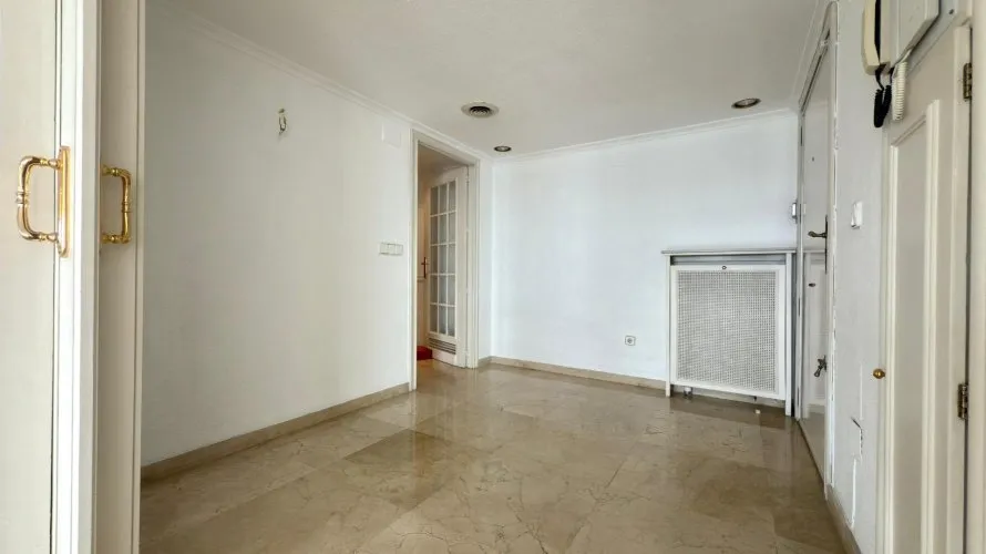 Penthouse de 6 chambres à Alicante, Espagne No. 530 № 9