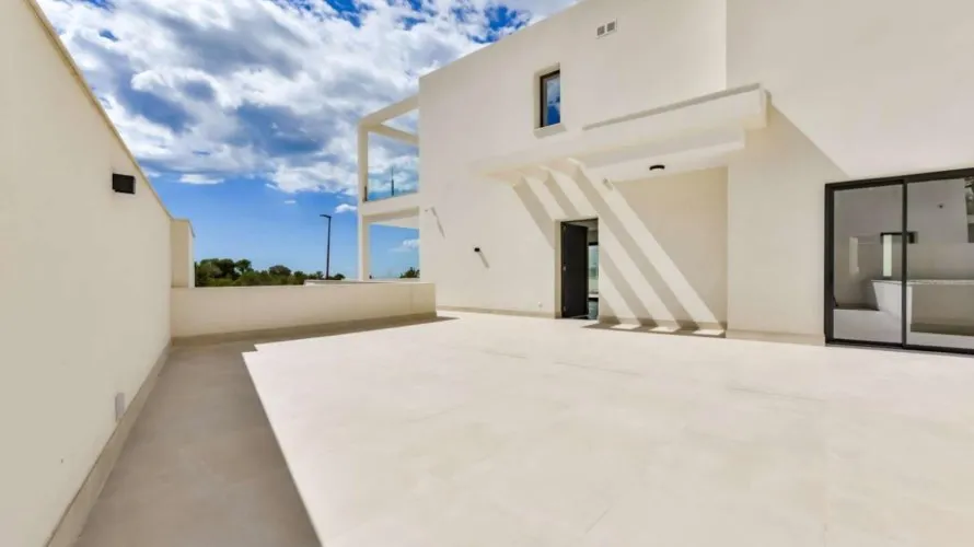 Villa de 7 chambres à Finestrat, Espagne No. 565 № 11