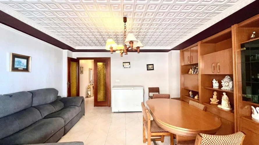 Apartment de 3 chambres à Torrevieja, Espagne No. 737 № 2