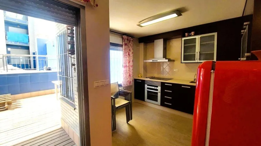 Apartment de 4 chambres à Torrevieja, Espagne No. 399 № 26