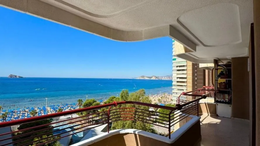 Apartment de 2 chambres à Benidorm, Espagne No. 595 № 2
