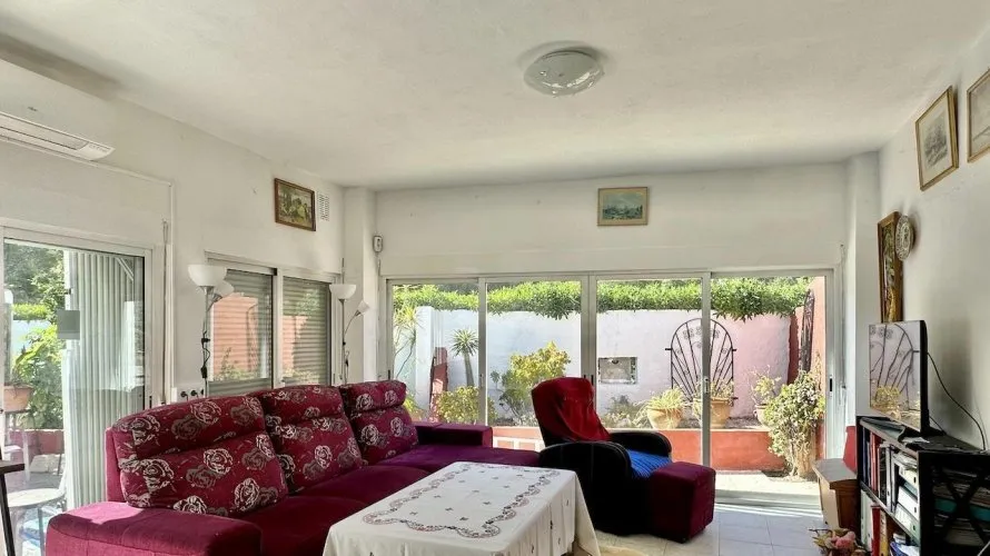 Villa de 4 chambres à L'Alfàs del Pi, Espagne No. 338 № 15