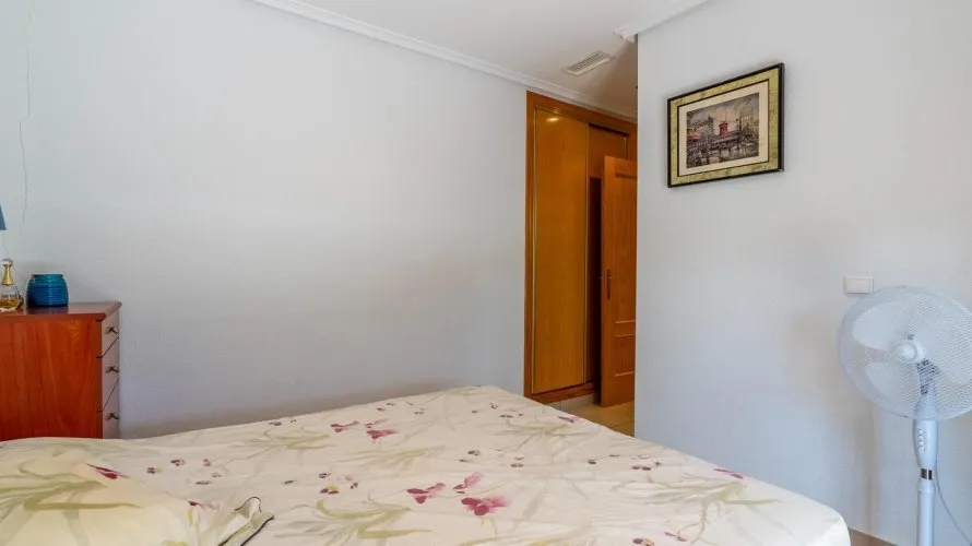 Land plot de 109m² à El Campello, Espagne No. 432 № 14