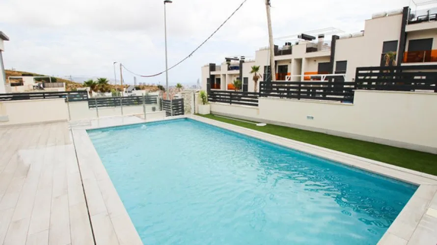 Villa de 4 chambres à Benidorm, Espagne No. 56 № 2