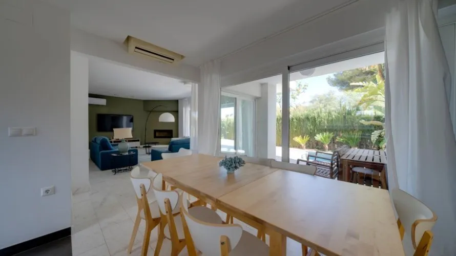 Villa de 4 chambres à Albir, Espagne No. 385 № 4