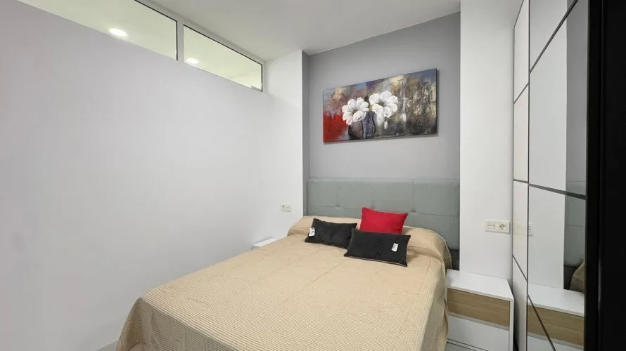 Apartment de 2 chambres à Torrevieja, Espagne No. 1270 № 16
