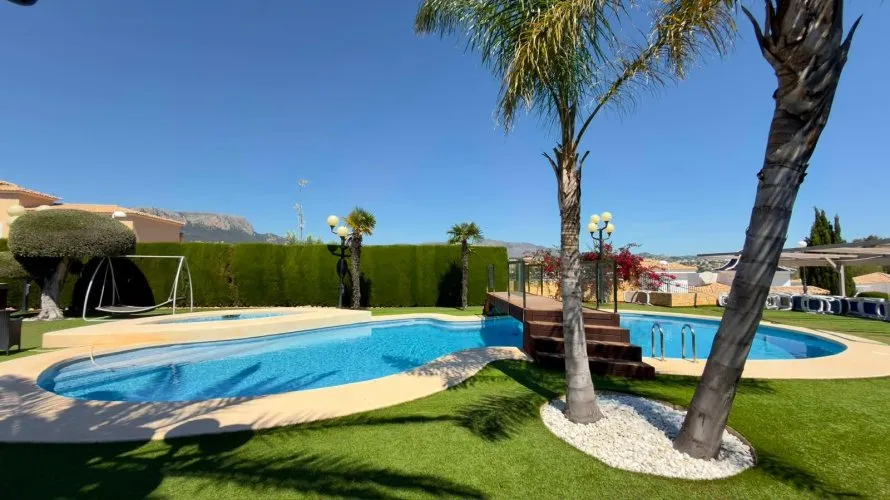 Villa de 8 chambres à Calpe, Espagne No. 1180 № 11