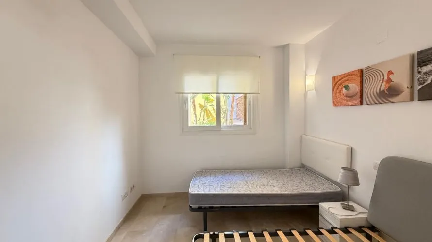 Apartment de 3 chambres à Torrevieja, Espagne No. 1225 № 4
