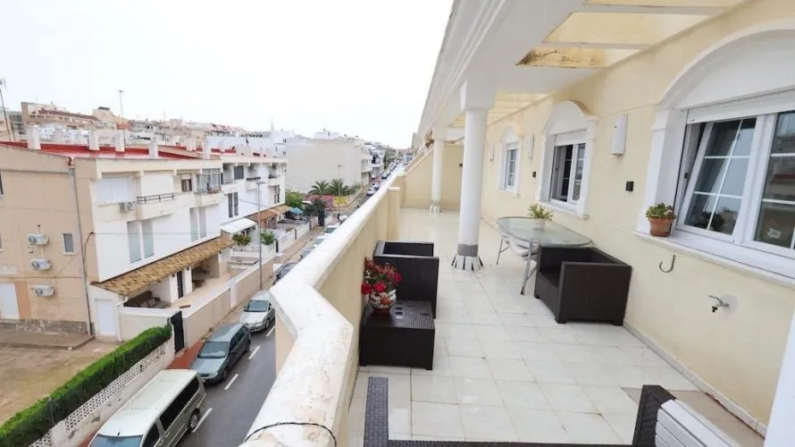 Penthouse de 3 chambres à Torrevieja, Espagne No. 1246 № 1