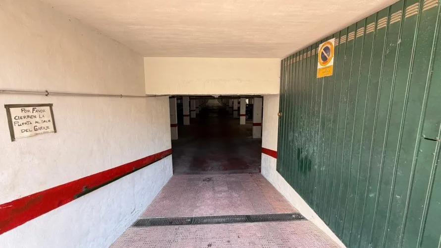 Commercial property de 2800m² à Torrevieja, Espagne No. 1260 № 24