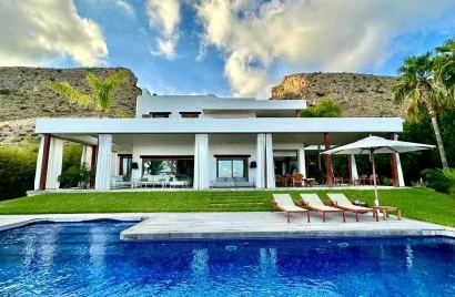 Villa de 5 chambres à Finestrat, Espagne No. 1190
