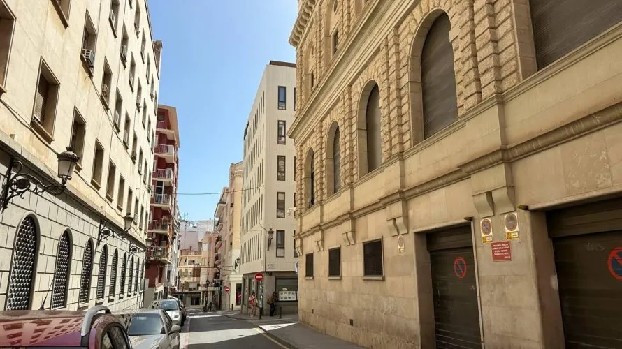 Apartment de 2 chambres à Alicante, Espagne No. 1162 № 8