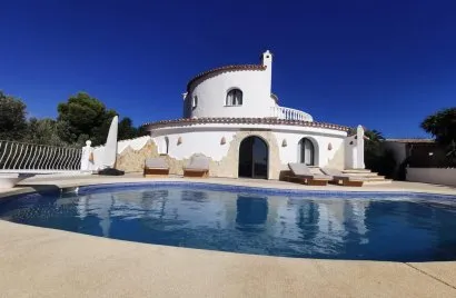 Villa de 4 chambres à Benitachell, Espagne No. 1207