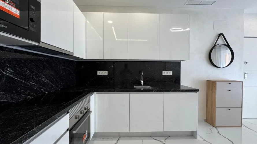 Apartment de 2 chambres à Torrevieja, Espagne No. 1268 № 10