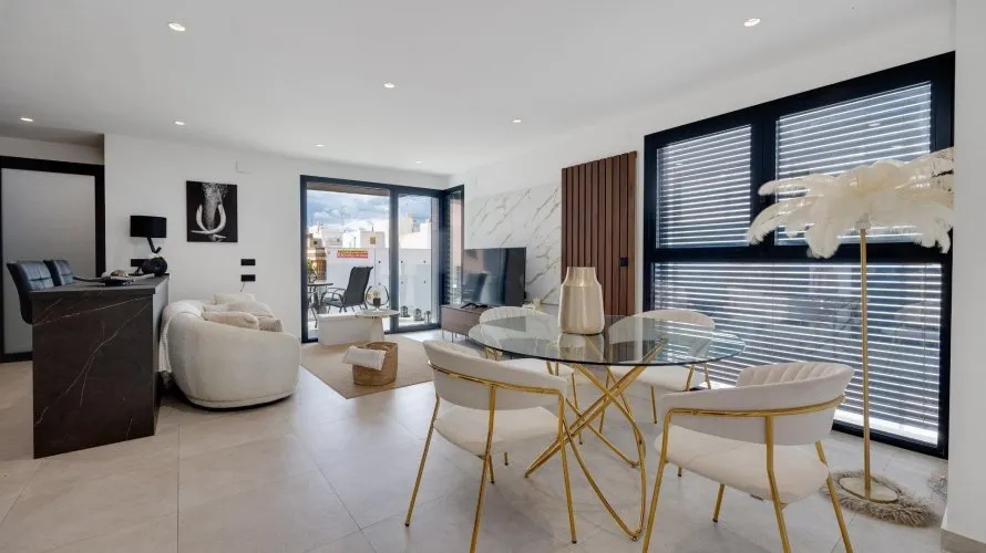 Apartment de 3 chambres à Torrevieja, Espagne No. 1275 № 18