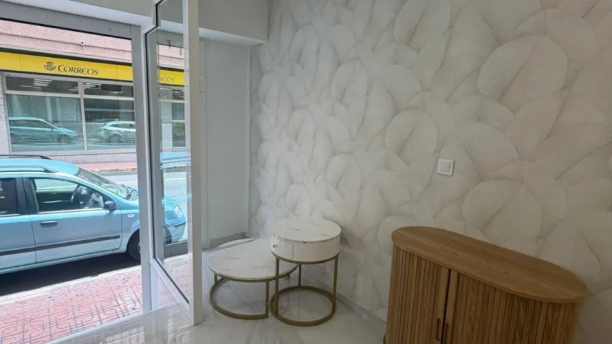 Commercial property de 87.85m² à Torrevieja, Espagne No. 1282 № 4