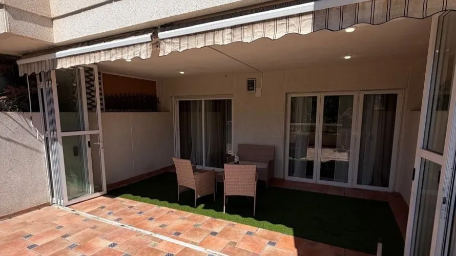 Apartment de 2 chambres à Alicante, Espagne No. 1175 № 20