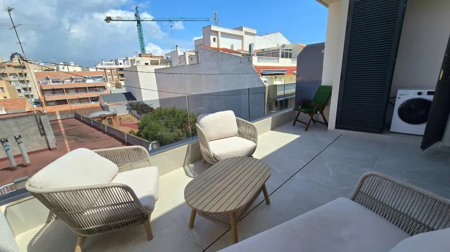 Penthouse de 2 chambres à Torrevieja, Espagne No. 1224 № 21