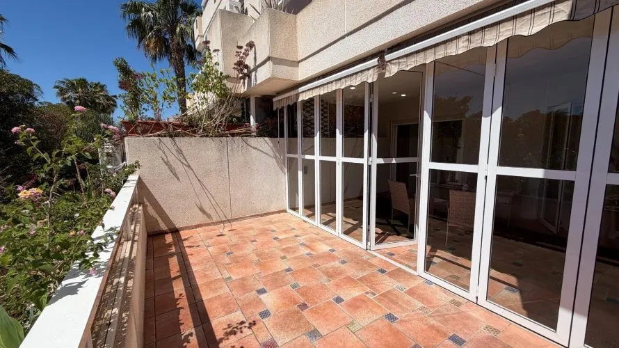 Apartment de 2 chambres à Alicante, Espagne No. 1175 № 17