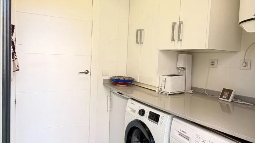 Villa de 5 chambres à Torrevieja, Espagne No. 1167 № 23