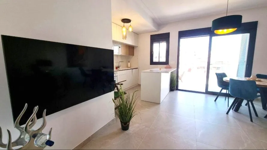 Penthouse de 2 chambres à Torrevieja, Espagne No. 1224 № 27