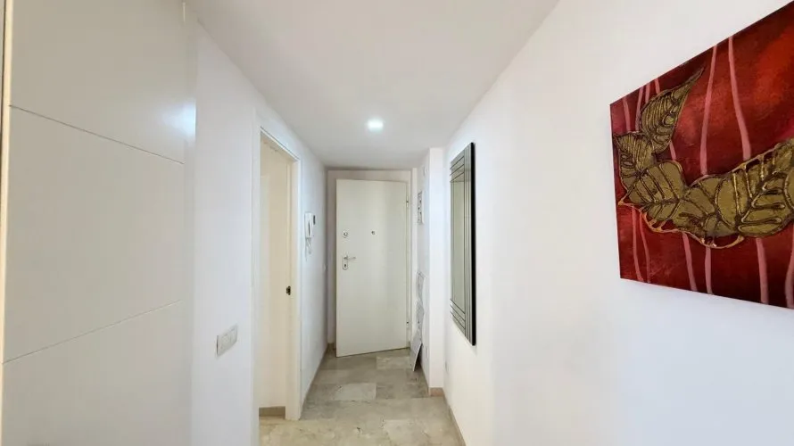 Apartment de 3 chambres à Torrevieja, Espagne No. 1225 № 2
