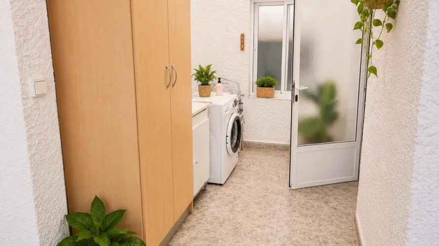House de 1 chambre à Torrevieja, Espagne No. 1165 № 1