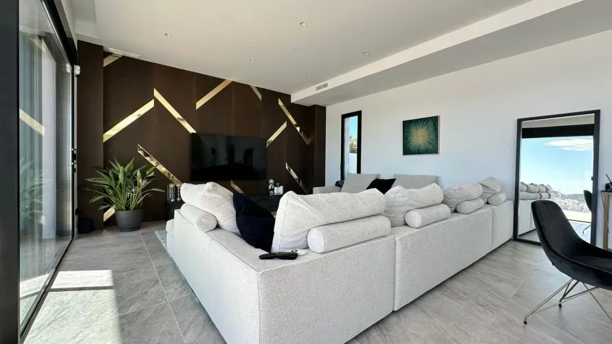 Villa de 3 chambres à Finestrat, Espagne No. 1188 № 19