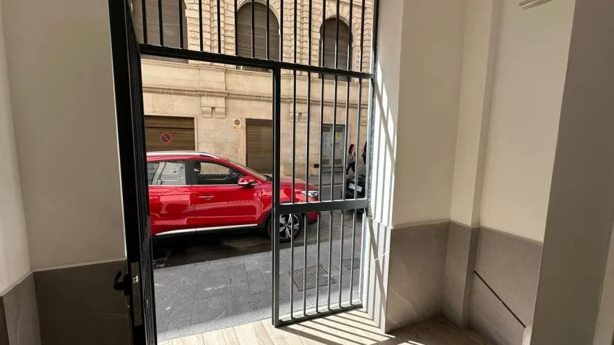 Apartment de 2 chambres à Alicante, Espagne No. 1162 № 11