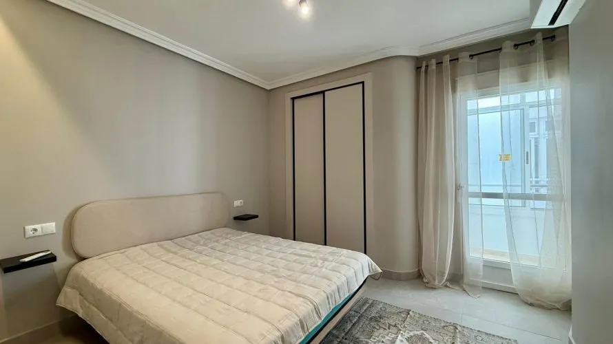 Apartment de 2 chambres à Torrevieja, Espagne No. 1296 № 23