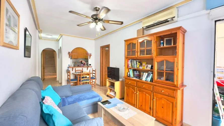 Apartment de 1 chambre à Torrevieja, Espagne No. 1556 № 3