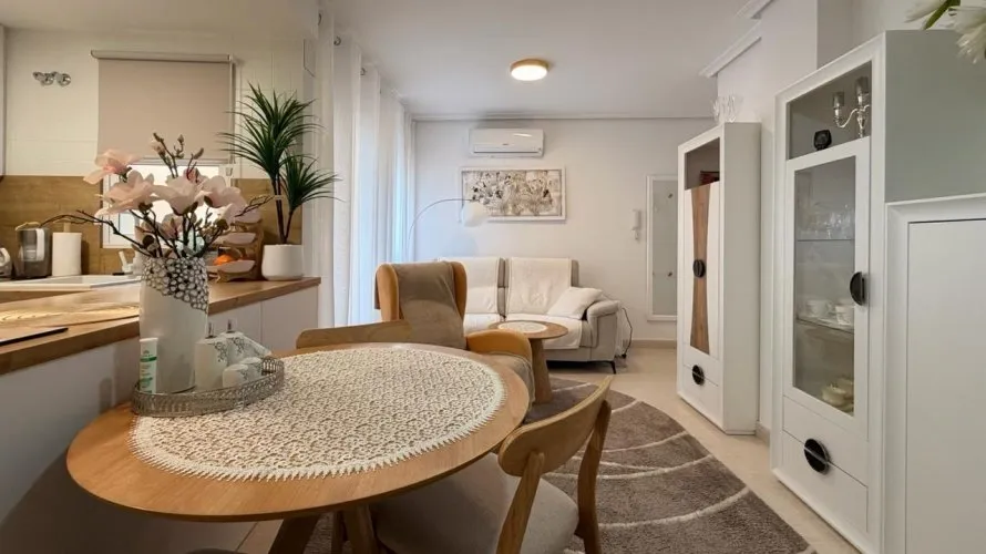 Apartment de 3 chambres à Torrevieja, Espagne No. 1512 № 19