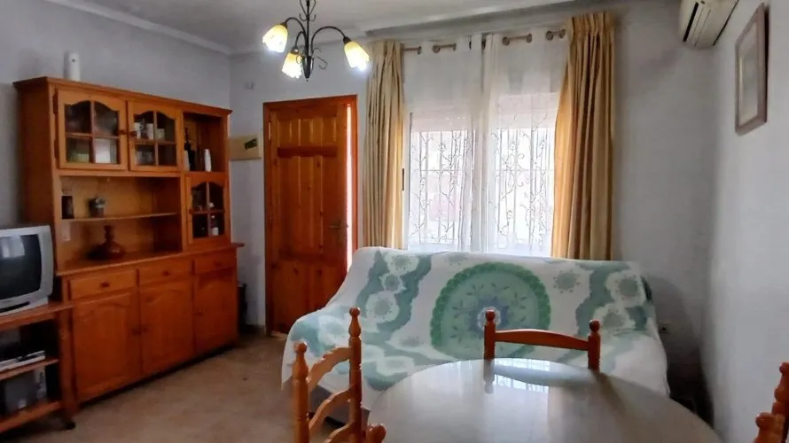 Bungalow de 2 chambres à Guardamar del Segura, Espagne No. 1495 № 7